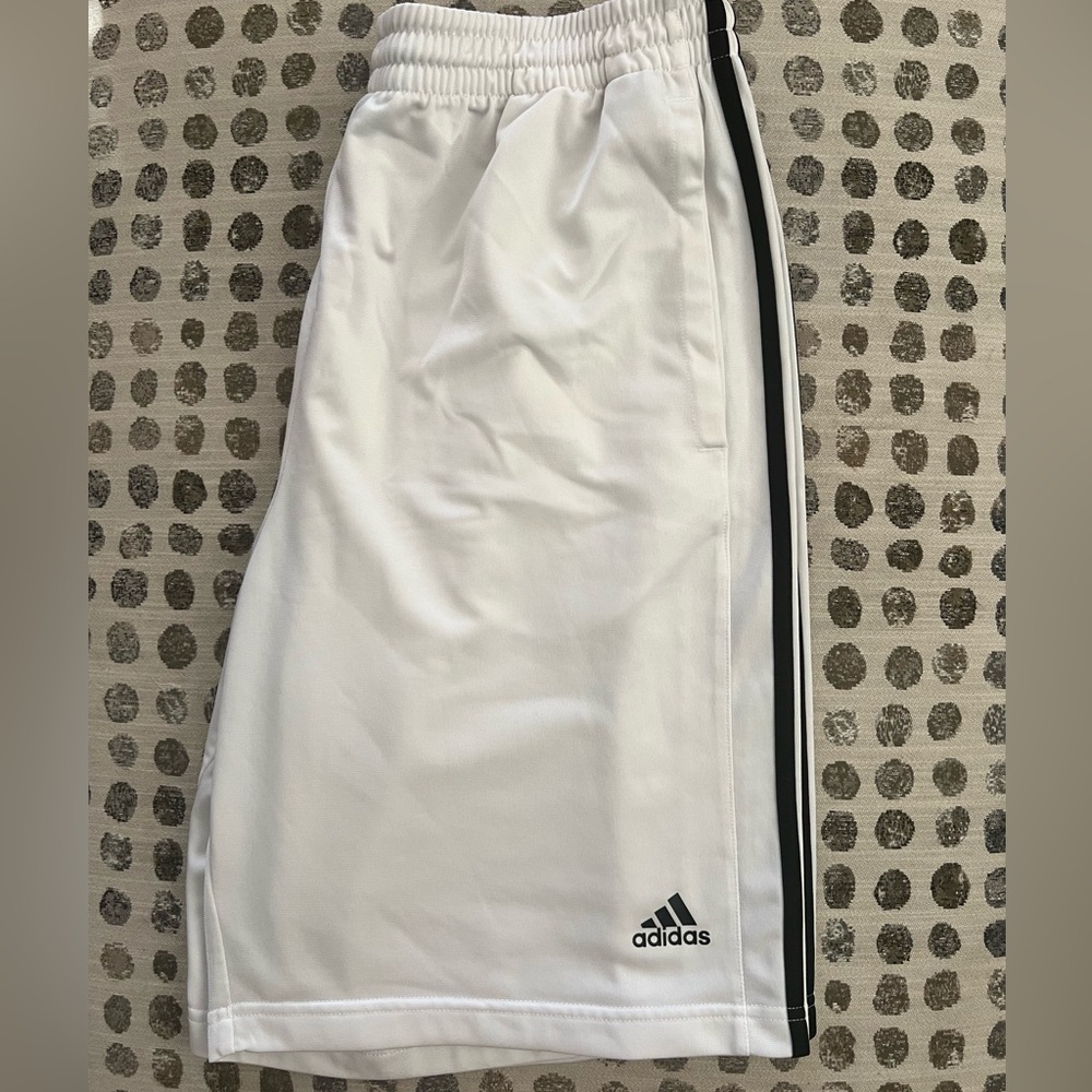 NWOT men’s Adidas shorts.